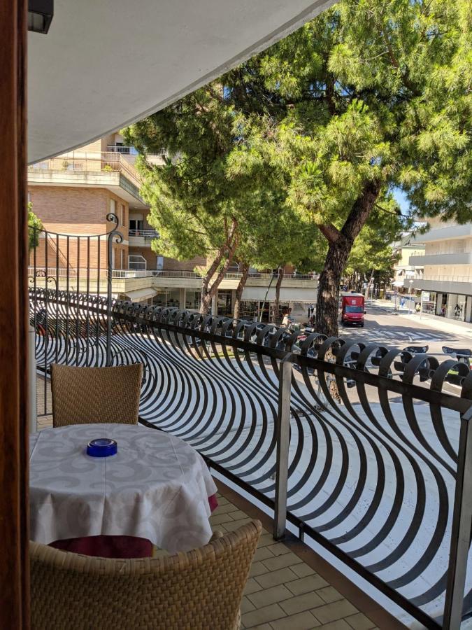 Hotel Corallo Lignano Sabbiadoro Eksteriør billede