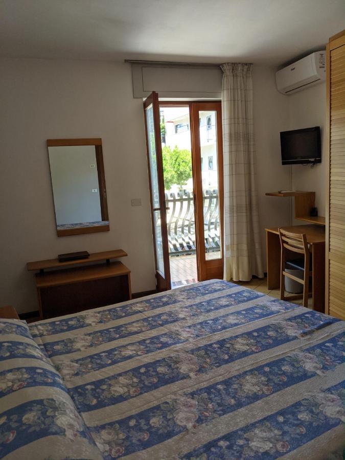 Hotel Corallo Lignano Sabbiadoro Eksteriør billede
